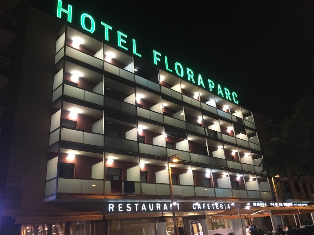 Hotel Flora Parc Кастельдафелс Екстер'єр фото